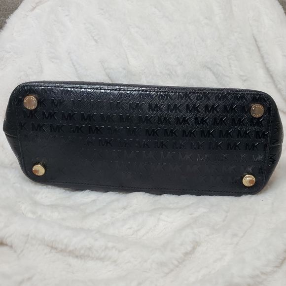 MICHAEL KORS Shoulder Monogram Bag w/ Dust Bag • EUC - Picture 8 of 8